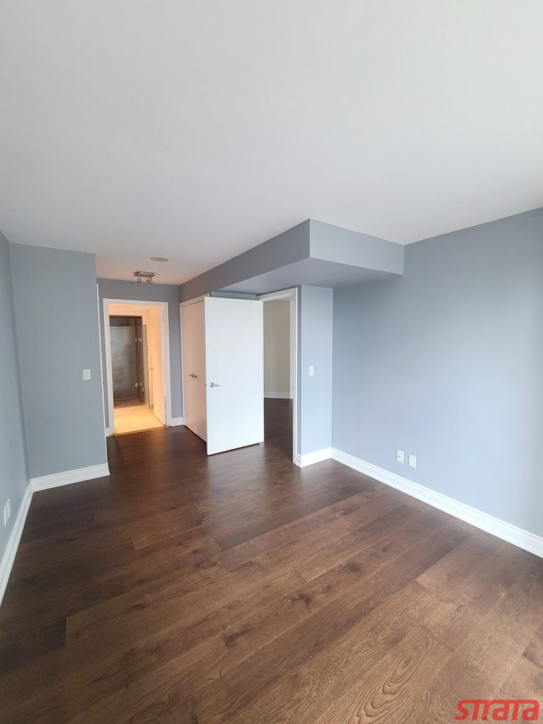 Residential Home Interior painting, professional painters in Toronto, Mississauga, Etobicoke, Vaughan, Richmond Hill, King, Kleinburg, Bolton, Aurora
